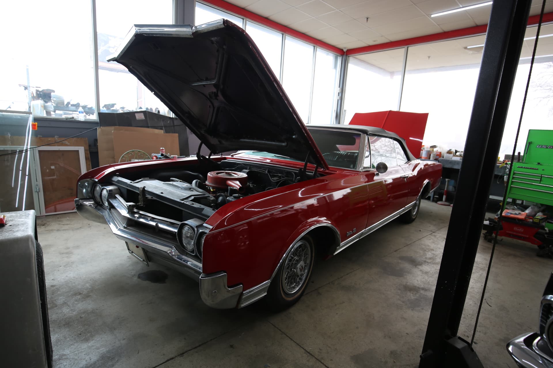 1966 Oldsmobile Delta 88 Convertible